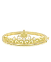 LN710-1, Princess Crown Bangle Bracelet Green Flower